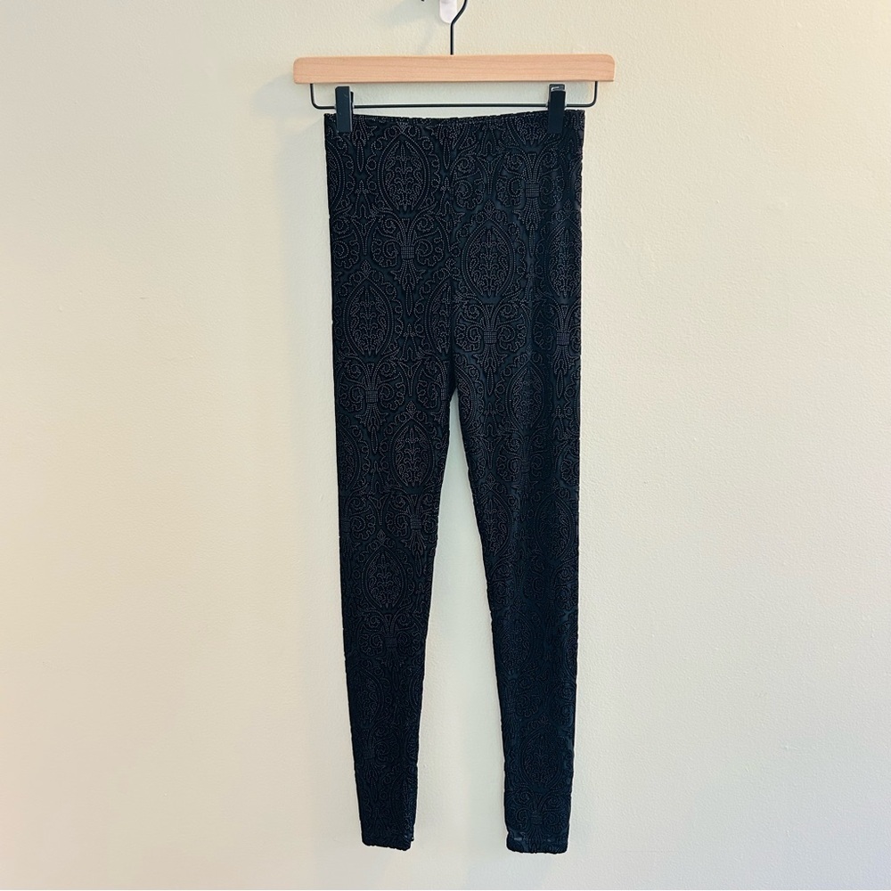 Topshop Burnout Velvet Leggings Size 2 Black Paisley Sheer Going Out Patterned